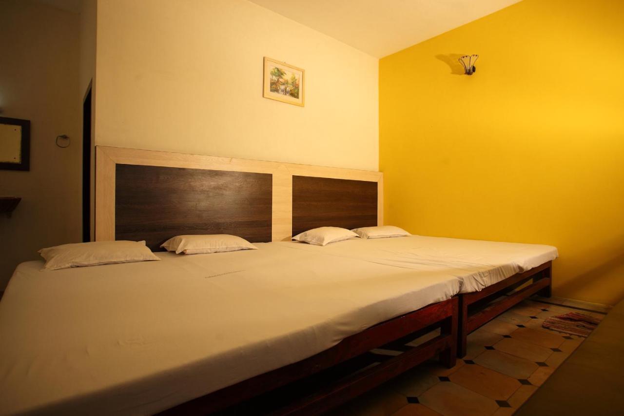 Hotel Siva Sakthi Tiruvannamalai Ngoại thất bức ảnh