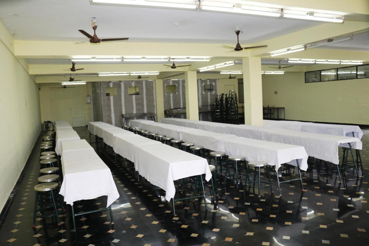 Hotel Siva Sakthi Tiruvannamalai Ngoại thất bức ảnh