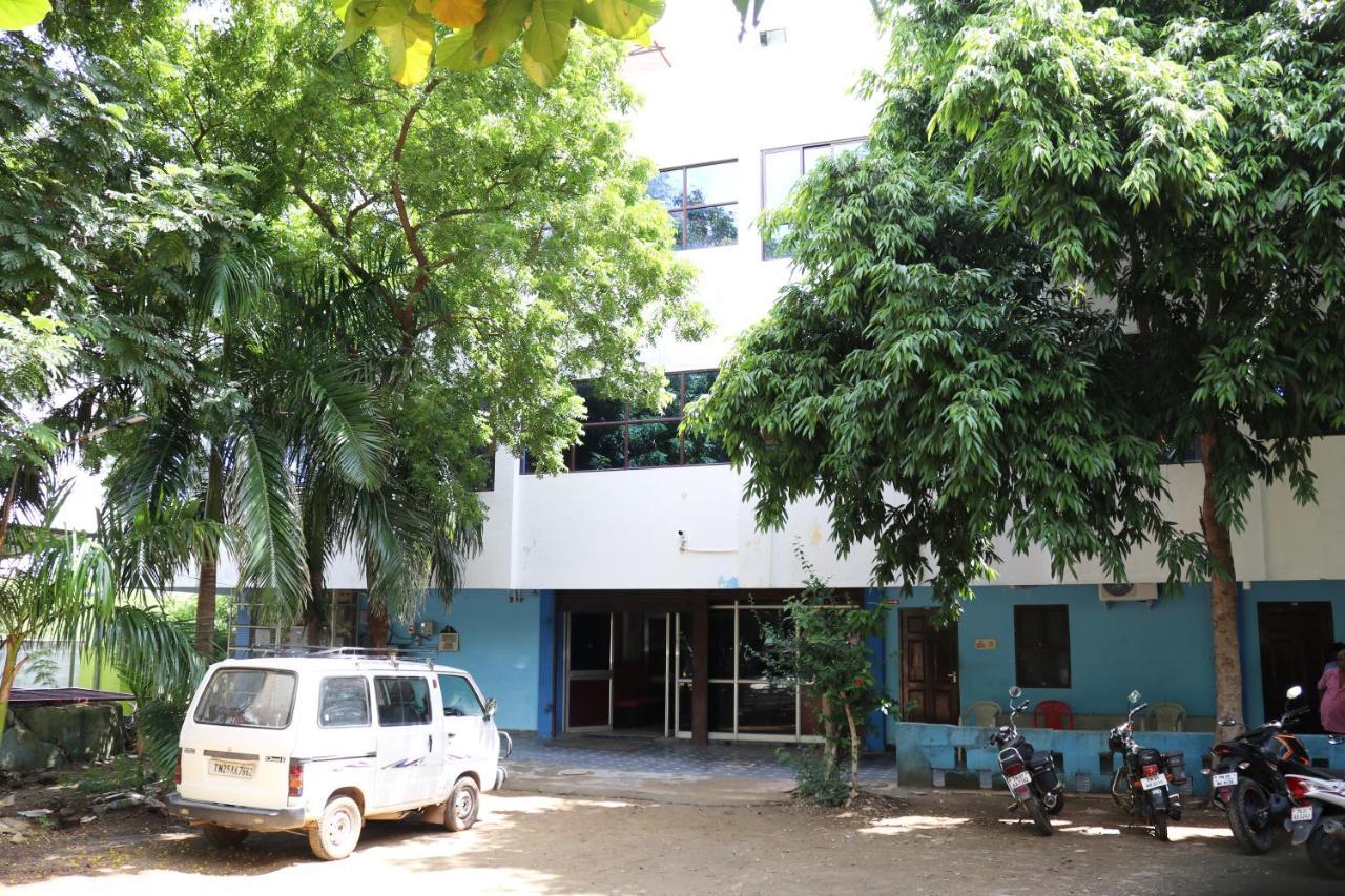 Hotel Siva Sakthi Tiruvannamalai Ngoại thất bức ảnh