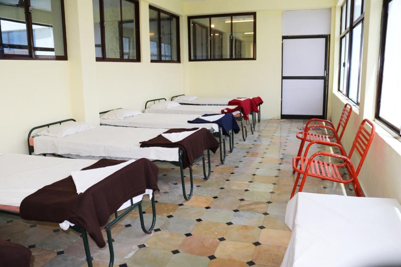 Hotel Siva Sakthi Tiruvannamalai Ngoại thất bức ảnh