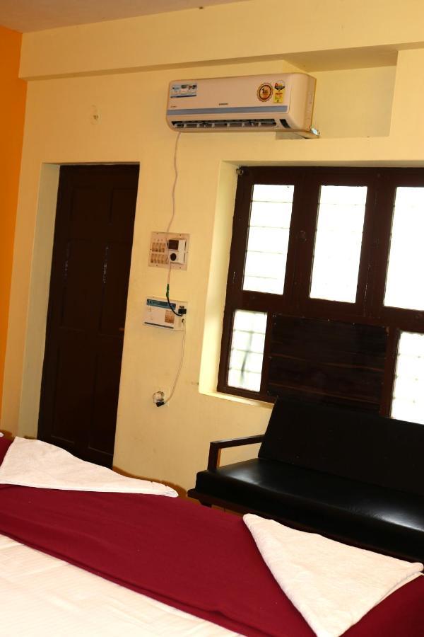 Hotel Siva Sakthi Tiruvannamalai Ngoại thất bức ảnh